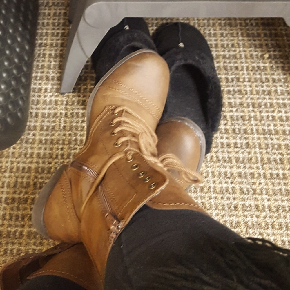 Boots, we'll worn used brown boots